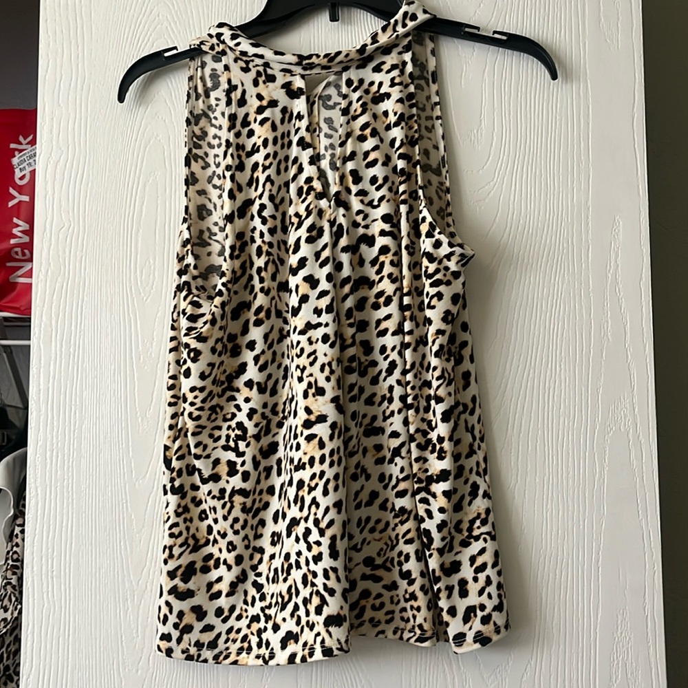 NWT Banana Republic Leopard Print Sleeveless Top